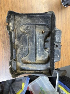 1979 - 1986 FORD MUSTANG OEM USED BATTERY TRAY  D9ZB-10748 FIBERGLASS #1 - Image 1 of 4