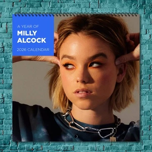 Milly Alcock 2026 Calendario da Parete, 12 Mesi Celebrità Fan Collezione Regalo - Foto 1 di 4