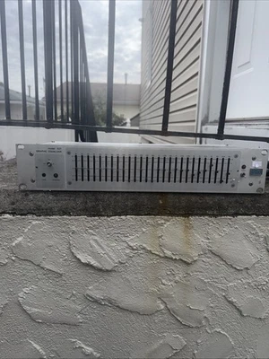 ECUALIZADOR GRÁFICO UREI/MODELO 537 Old School Foto 1 de 4