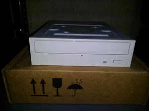 PLEXTOR PX-230S INTERNAL PLEXWRITER 50 PIN SCSI CD-RW *New* - Picture 1 of 3
