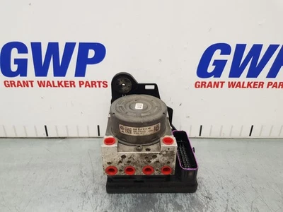 VOLKSWAGEN PASSAT ABS PUMP MODULATOR B8/MK7, P/N 3Q0907379AB, 06/15-05/23  - image 1 of 4