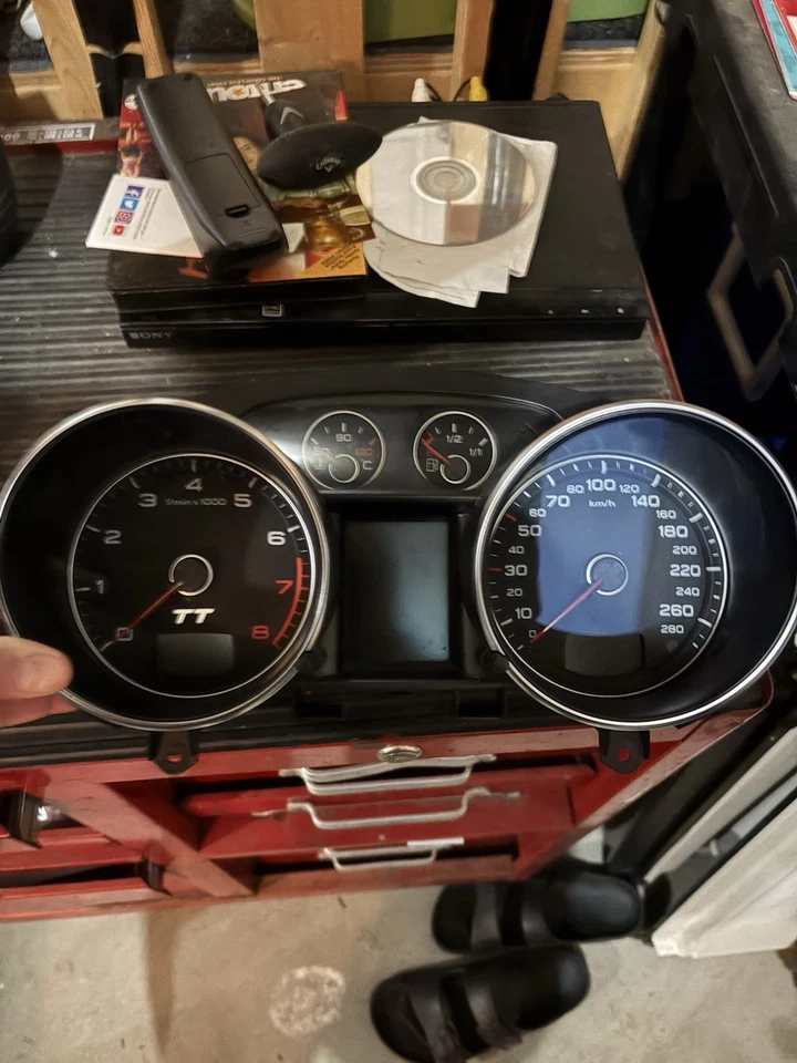 Audi TT Cluster 2008  Foto 1 de 3
