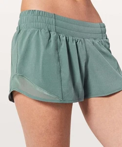 Lululemon Hotty Hot II gefütterte kurze niedrige Leibhöhe Swift Stoff Juniper Gr. 8 W7ARKR - Bild 1 von 11