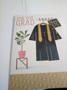 NEW Hallmark Graduation Card: FREE SHIPPING - Picture 1 of 2