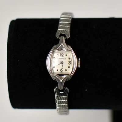 Vintage Caravelle N3 Ladies Watch 1973 Bulova Watch Silver Tone Case Works - Image 1 of 4