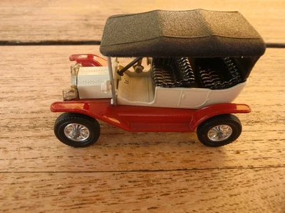 MATCHBOX Lesney MoY Yesteryear Y-1 B FORD Model T 1911 Creme / Rotmetallic 70er - Bild 1 von 4