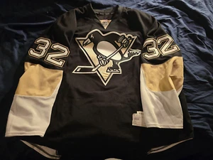 Signed Nasreddine Home Pittsburgh Penguins Jersey 58+ New with tags plus extras - Picture 1 of 4
