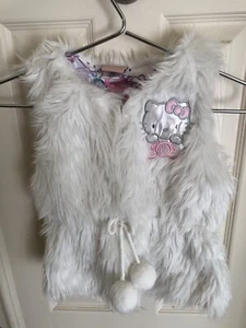 Hello Kitty - White Furry Lined Vest Jacket Fast Shipping - Picture 1 of 7