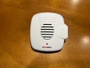 Bell & Howell SB-104 Direct Plug In Ultrasonic Pest Repeller Indoors - Picture 1 of 2