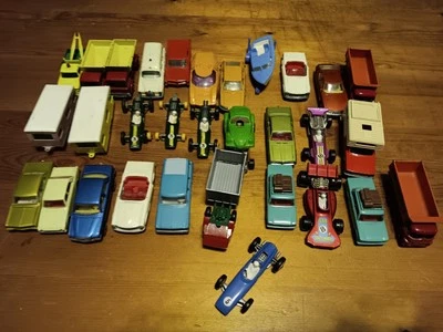 Matchbox Lesley Vechile Lot 30 Cars, All  Excellent Condition,  Vintage-Rare  - Image 1 of 2