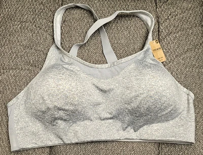 Size XL Ultimate Lightly Lined Sports Bra PINK by Victoria's Secret High Impact - Image 1 of 4