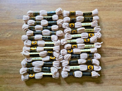 DMC Tapestry Wool Lot of 25 Skeins 7230 BEIGE 8.7 yd 8m Laine Colbert More Avai! - Image 1 of 4