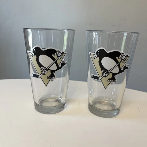 Set of 2- Pittsburgh Penguins Bud Light 16 oz - Pint Glass - Beer Cup Cover
