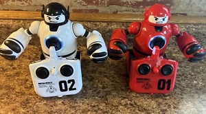 Sharper Image Remote Control RC Mecha Rivals Ejecting Battle Robots Work Great - Picture 1 of 19