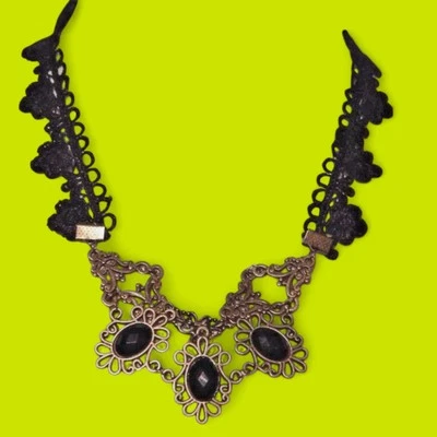 COLLAR BRONCE/ENCAJE NEGRO filigrana desplazamiento eslabón ornamentado art nouveau gótico J5 Foto 1 de 3