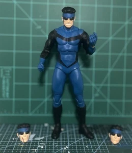 (Invincible Action Figure) Comic Style Blue Suit Invincible Action Figure - Picture 1 of 3