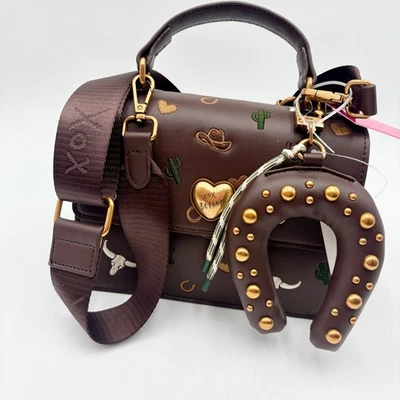 Bolso Bandolera Betsey Johnson Western Bordado Cartera Herradura Foto 1 de 4