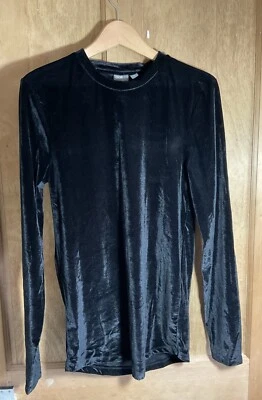 ASOS Black Velvet Mens Top Size M Long Sleeved - Image 1 of 4