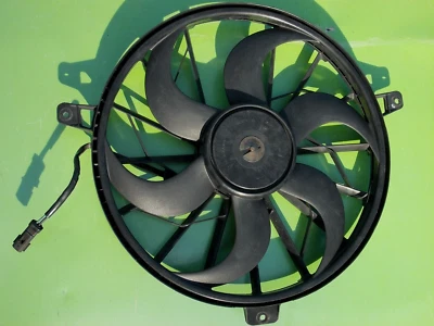 JEEP GRAND CHEROKEE 99-03 RADIATOR COOLING FAN ASSY 52079528AB OEM LIBERTY - Image 1 of 4