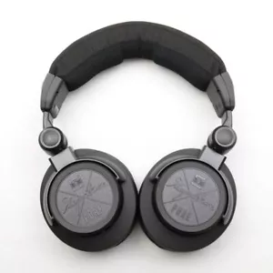 ULTRASONE Signature PURE dynamic monitor headphones From Japan - Picture 1 of 7