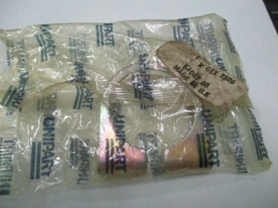 Braçadeira de escape Triumph TR5, TR6 NOS British Leyland Unipart GEX7506 - Imagem 1 de 3