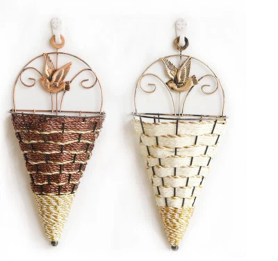 Wall Plant Pot Flower Hanging Planter Garden Basket Decor Pots Holder Indoor  - Image 1 of 3