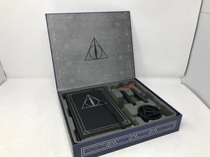Harry Potter Die Heiligtümer des Todes Deluxe Briefpapier Set Neu mit offener Verpackung - Bild 1 von 8