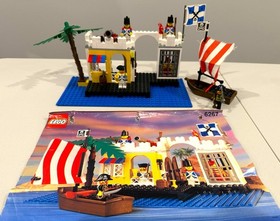 LEGO Adventurers 6267 Pirates Lagoon Lock Set w/ Mini Figures & instructions
