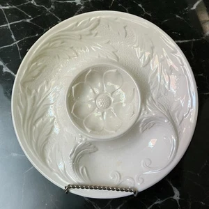 (2) Cute Vintage Ceramic Artichoke Plates - Ivory - Divided Dishes - 9.5" - Picture 1 of 4
