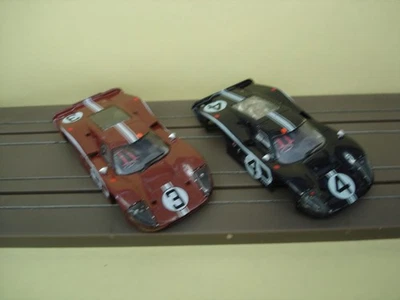 2 AFX RACING H.O. SOLO CARROCERÍAS SLOT ESCALA GT40 LEMANS MKIV #4 y GT40 MKIV #3 Foto 1 de 4