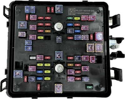 NEW OEM 20-21 Ford Super Duty DIESEL Engine Fuse Panel Relay Box Under Hood 6.7L - Image 1 of 4