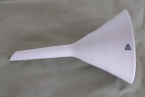 Coors 05 Porcelain Perforated Hirsch Funnel Fits 75mm Dia Length 135 Oal - Picture 1 of 2