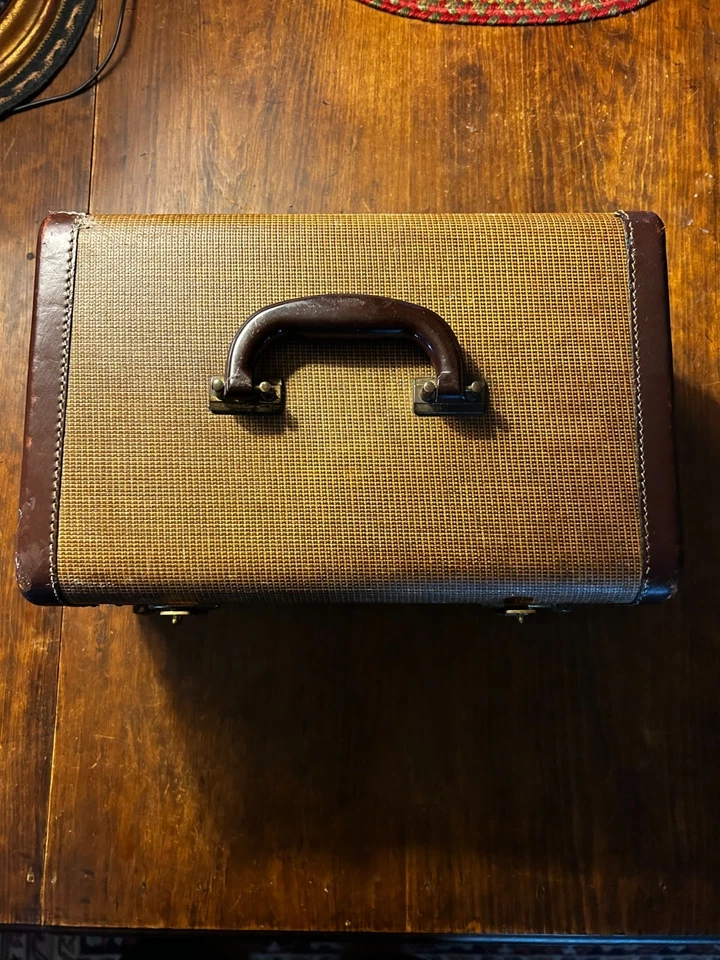 Vintage 1940-50's Small Cedar Lined Brown/Tan Tweed/Leather Trim/ Train case - Image 1 of 4