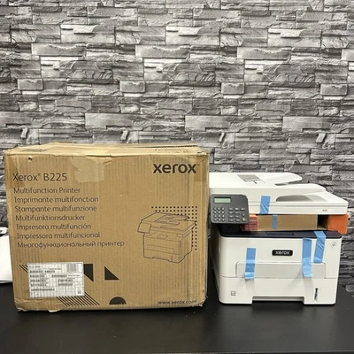 Impresora láser monocromática multifunción dúplex inalámbrica Xerox B225.  Foto 1 de 4