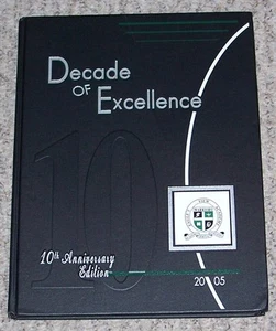 2005 Eagle's View Academy Yearbook Jacksonville FL - Picture 1 of 1