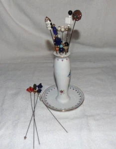 14 alfileres de sombrero vintage soporte de porcelana KPM pintado a mano - Imagen 1 de 17