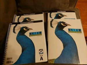 BJU Press - Life Science 4th Edition Teacher's Edition, Student Text, Activities - Picture 1 of 18