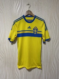 SWEDEN 2014 2015 HOME FOOTBALL SHIRT SOCCER JERSEY ADIDAS G91580 sz S MEN - Picture 1 of 16