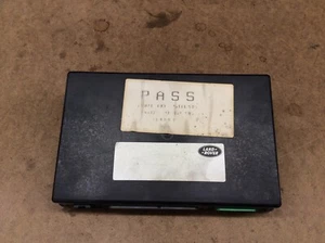 Land Rover Range Rover 4.6 HSE RIGHT SEAT Control Module 95 96 97 98 99 00 01 02 - Picture 1 of 3