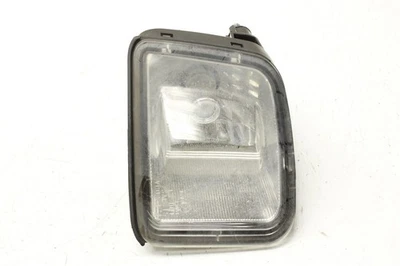 Faro antiniebla delantero derecho pasajero Subaru WRX STI 2016 OEM 15-17 Foto 1 de 4