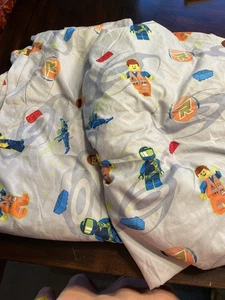 Lego Movie 2 Full Size Sheet Set Flat Fitted - Picture 1 of 3