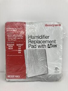Honeywell HC22E1003 HE225 Humidifier Replacement Pad with Agion Coating 1 Pack