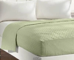 BedTite-Fitted Bed Blanket Sage Queen Microfiber Fits Mattresses 7" to 20" Deep - Picture 1 of 2