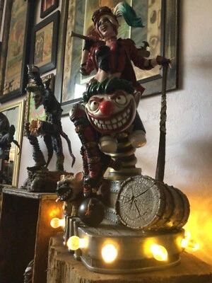 Estátua Harley Quinn Iron Studios Sideshow 1/3 -Coringa/Prime 1 Studio/XM/Queen/JND - Imagem 1 de 4