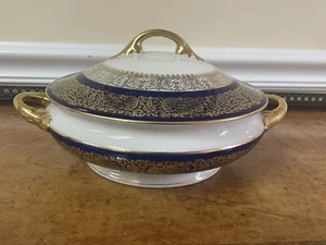 Cuenco de puré vegetal cubierto azul cobalto georgiano de porcelana hecho en checo - Imagen 1 de 11