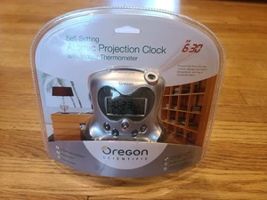 Oregon Scientific RM313PNA Atomic Projection Clock – NEW SEALED - Picture 1 of 7