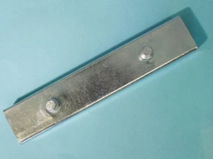 1965-1966 Mustang Shelby regulador de ventana original ecualizador canal de brazo LH/RH - Imagen 1 de 1