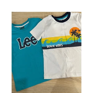 Pair of Lee T-Shirts Youth Size 6 - Picture 1 of 5