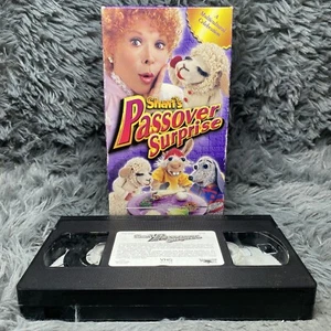 Lamb Chop Shari's Passover Surprise VHS Tape Featuring Dom DeLuise Shari Lewis - Picture 1 of 8