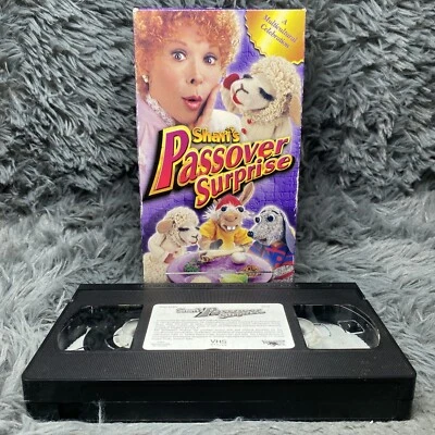 Lamb Chop Shari's Passover Surprise VHS Tape Featuring Dom DeLuise Shari Lewis - Image 1 of 4